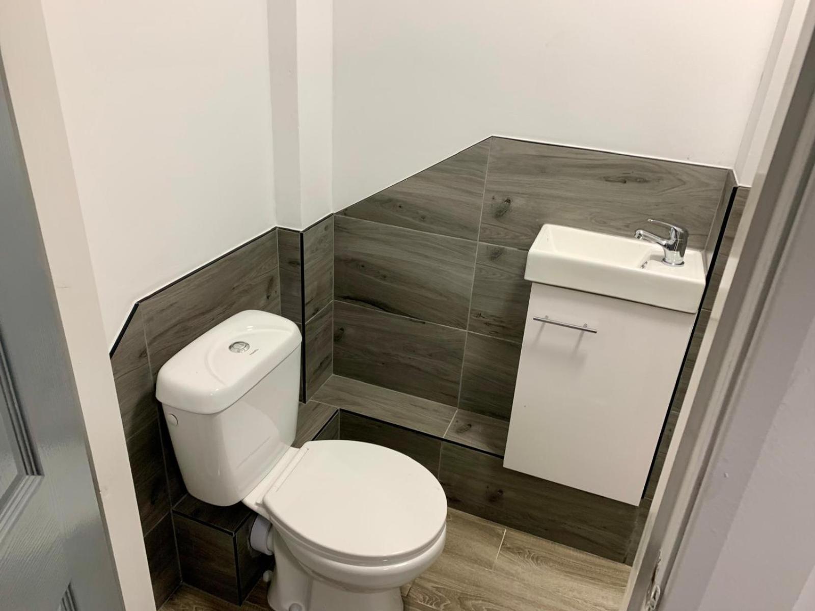 M4M Rooms- Ng8 5Np Room 1 Nottingham Ngoại thất bức ảnh